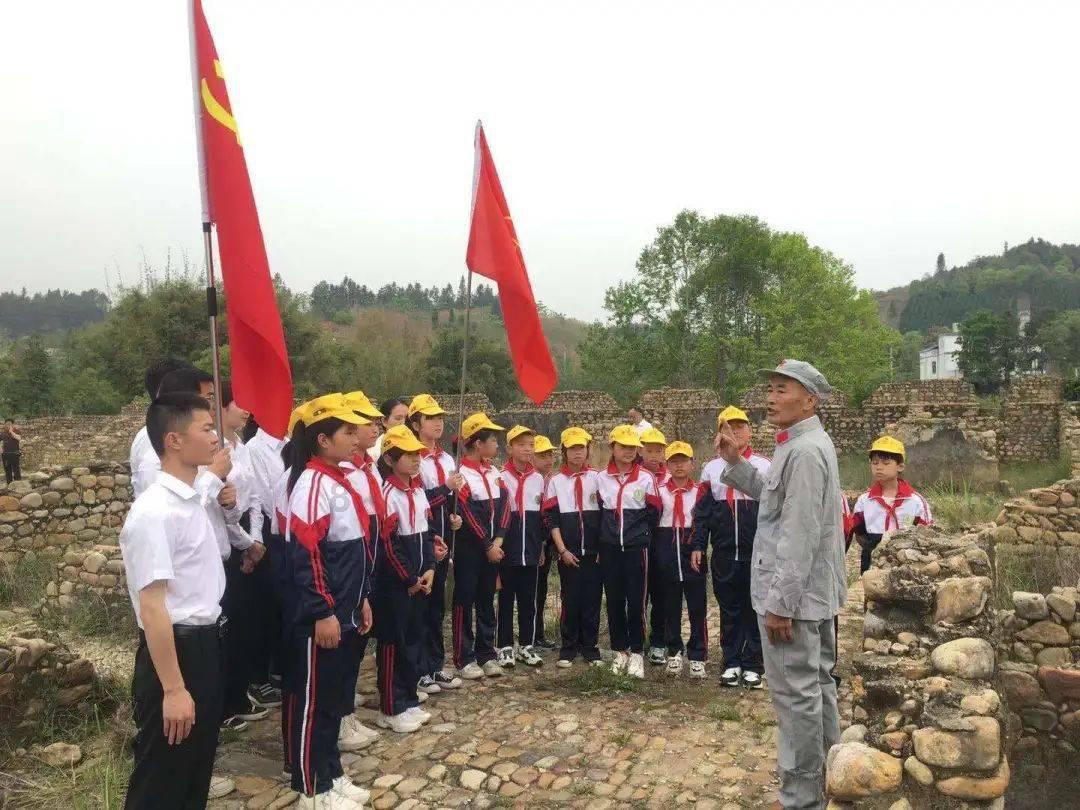 大无名森林逃生